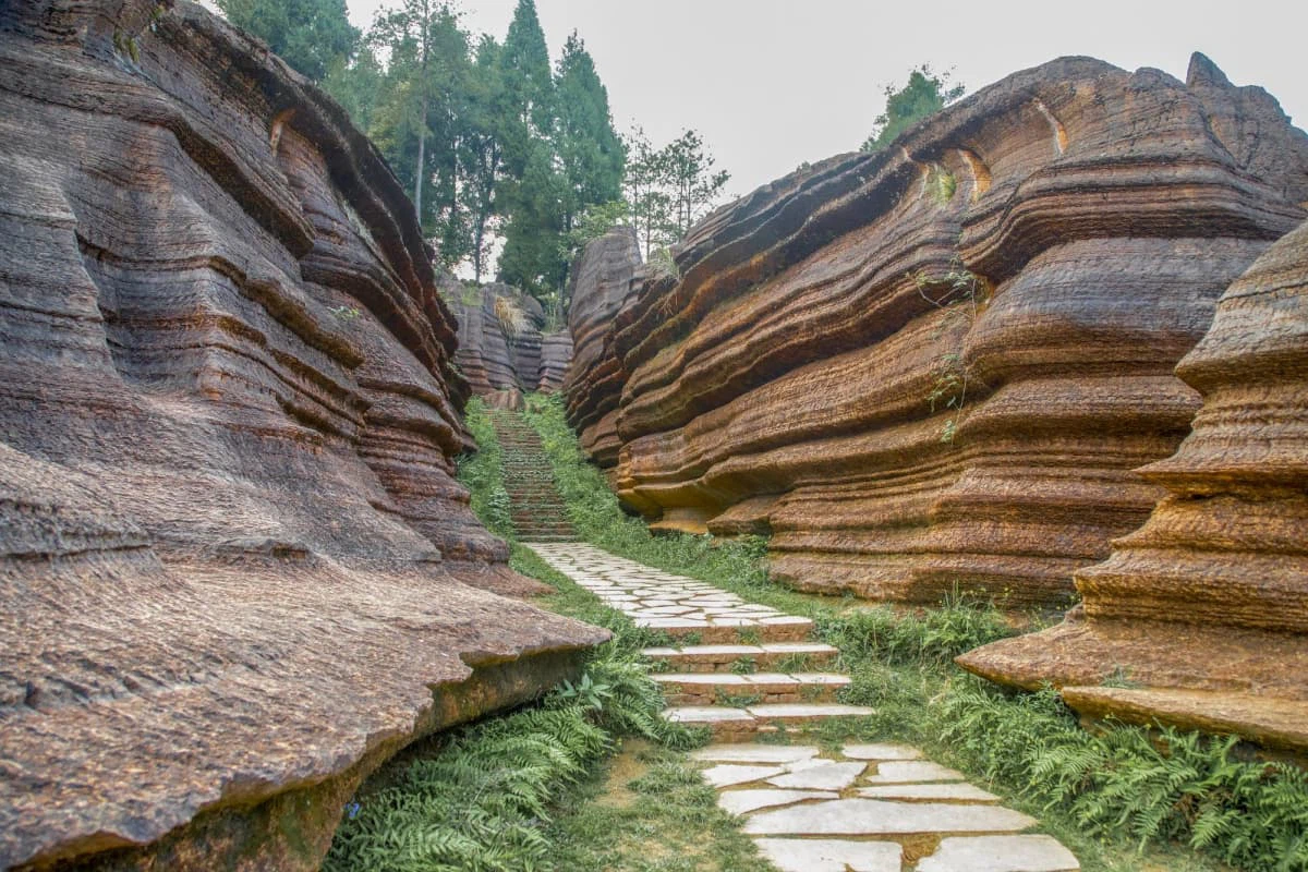 Xiangxi Red Stone Forest Travel Guide Xiangxi Red Stone Forest Travel Guide